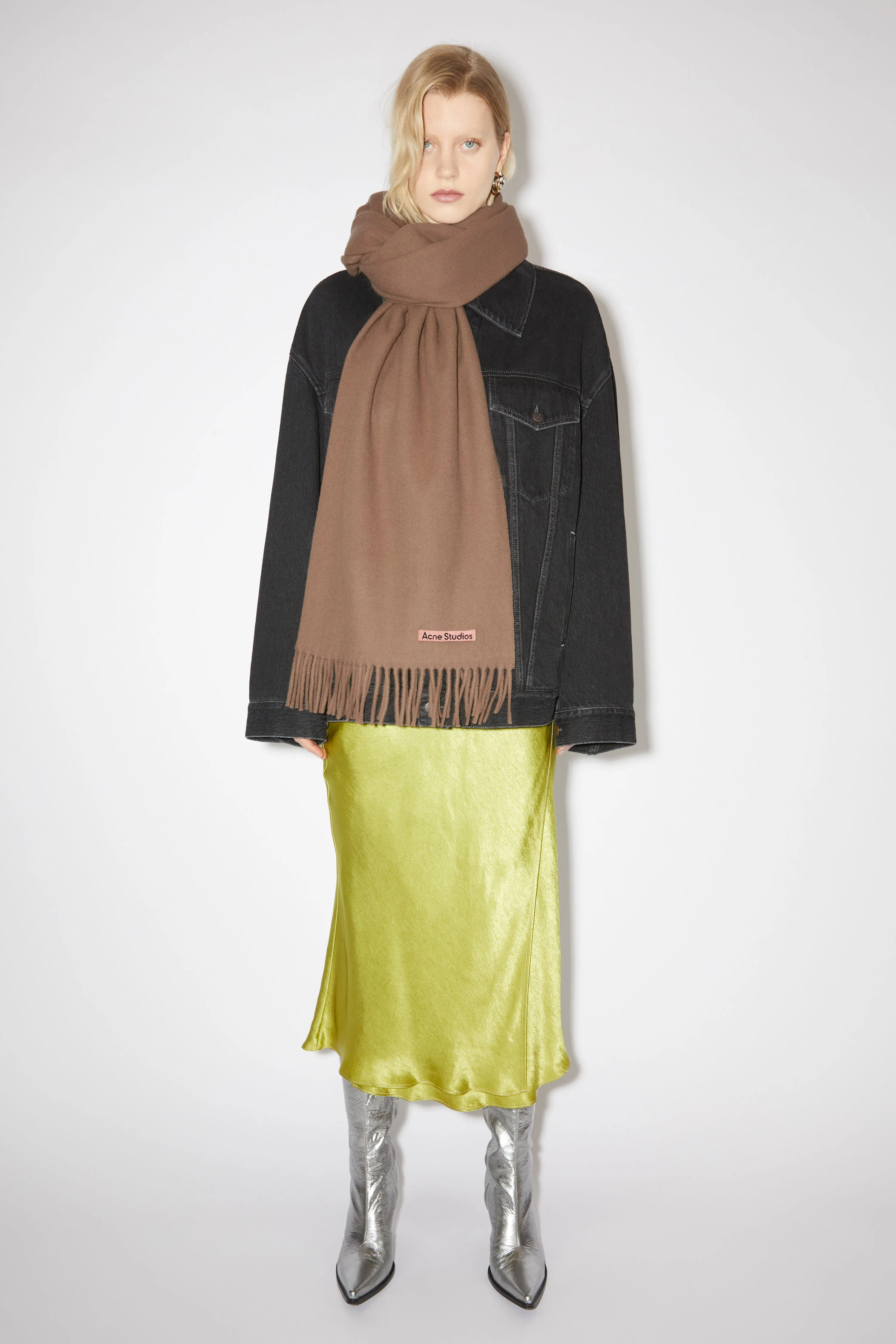 Fringe wool scarf - oversized