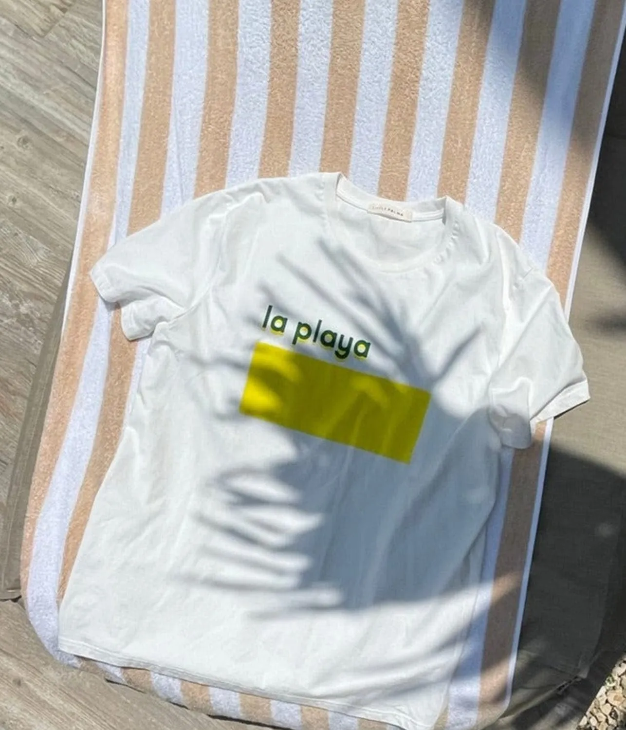 LA PLAYA T-SHIRT