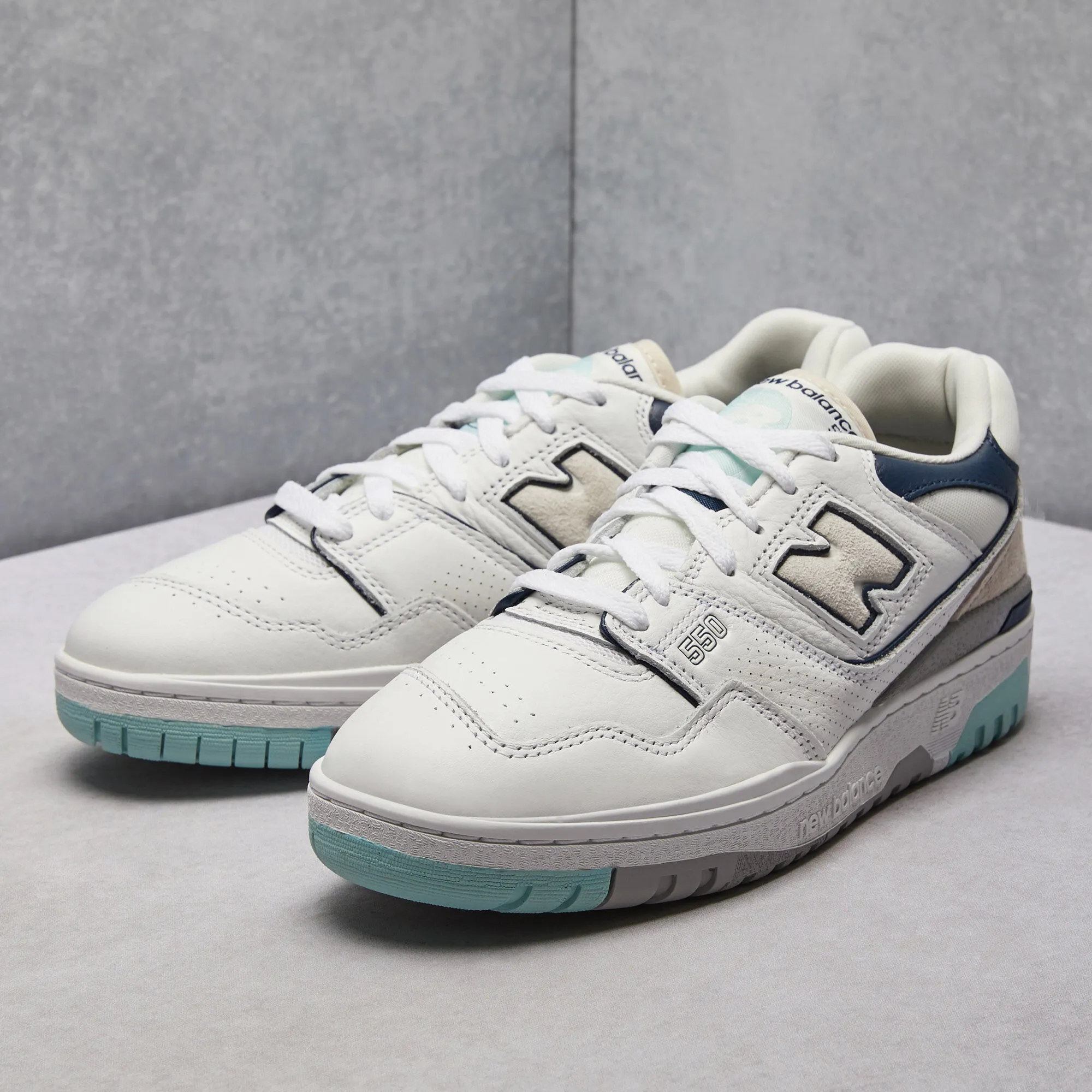 New Balance BB550 Shoes