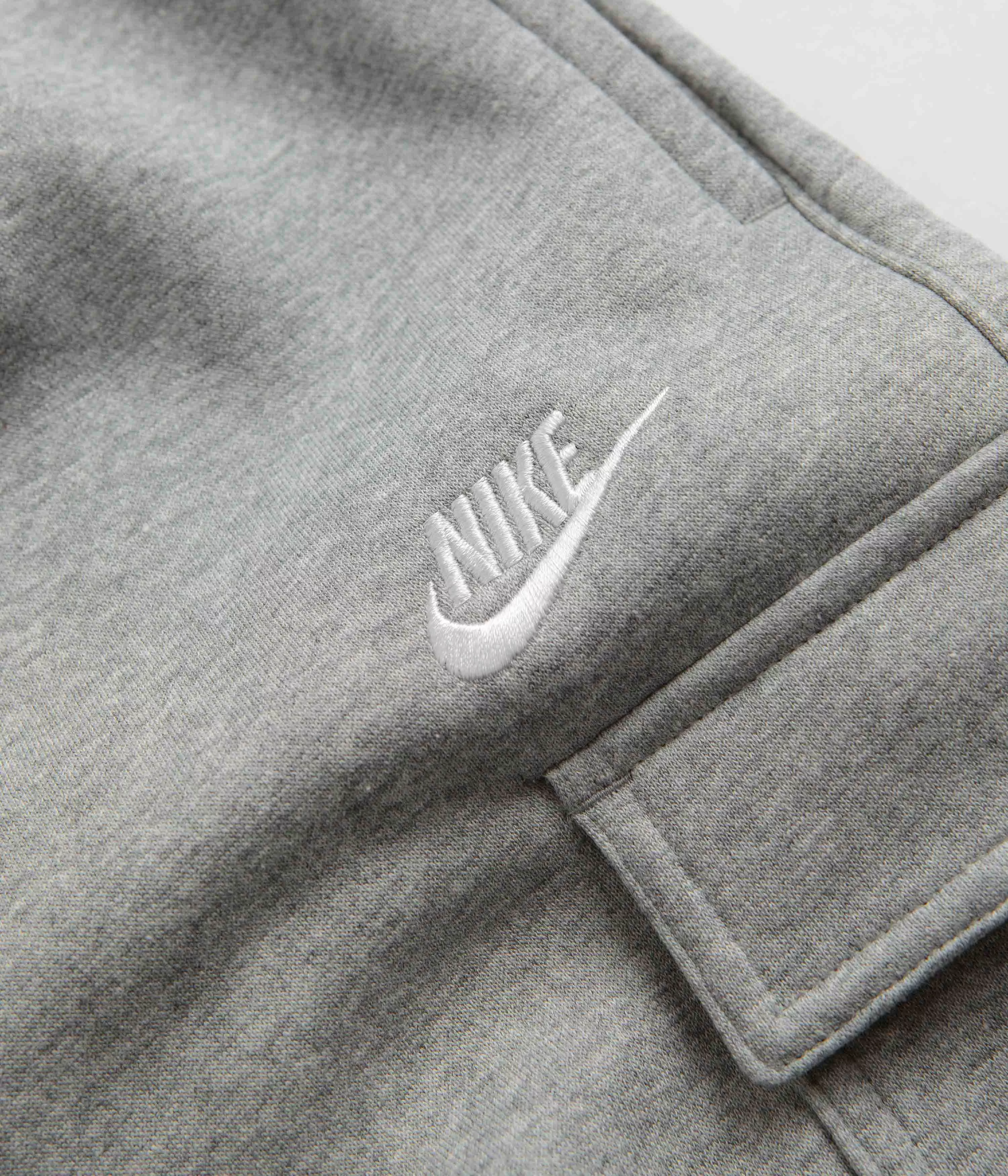 Nike Club Fleece Cargo Joggers - Dark Grey Heather / Matte Silver / White