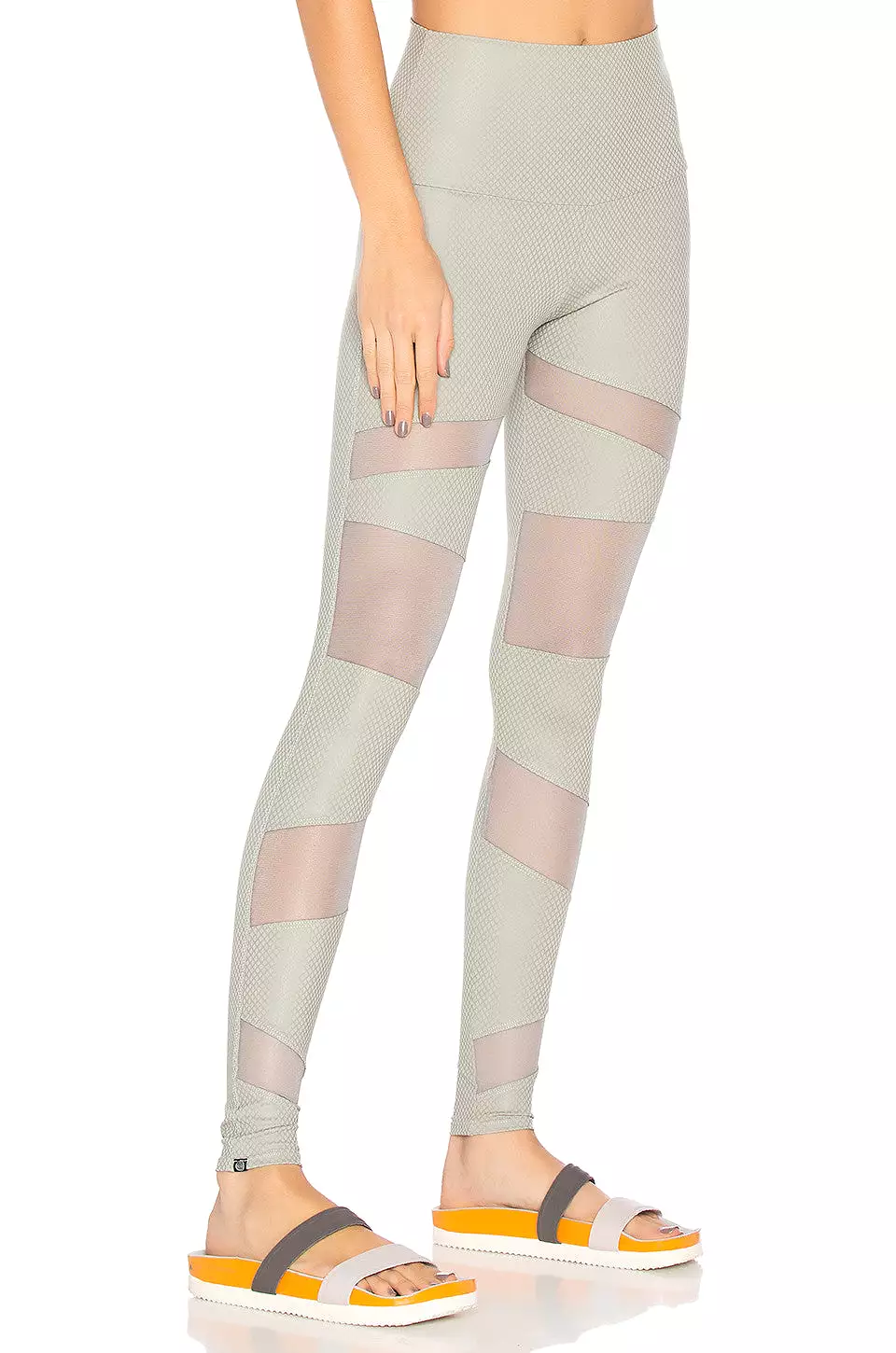 Onzie High Rise Legging Stone Fishnet