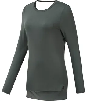 Reebok Womens Solid Basic T-Shirt, TW4