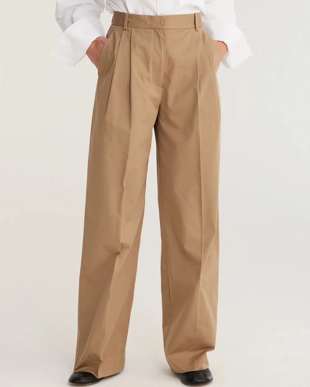 Toffee Wide Leg Pleated Chino